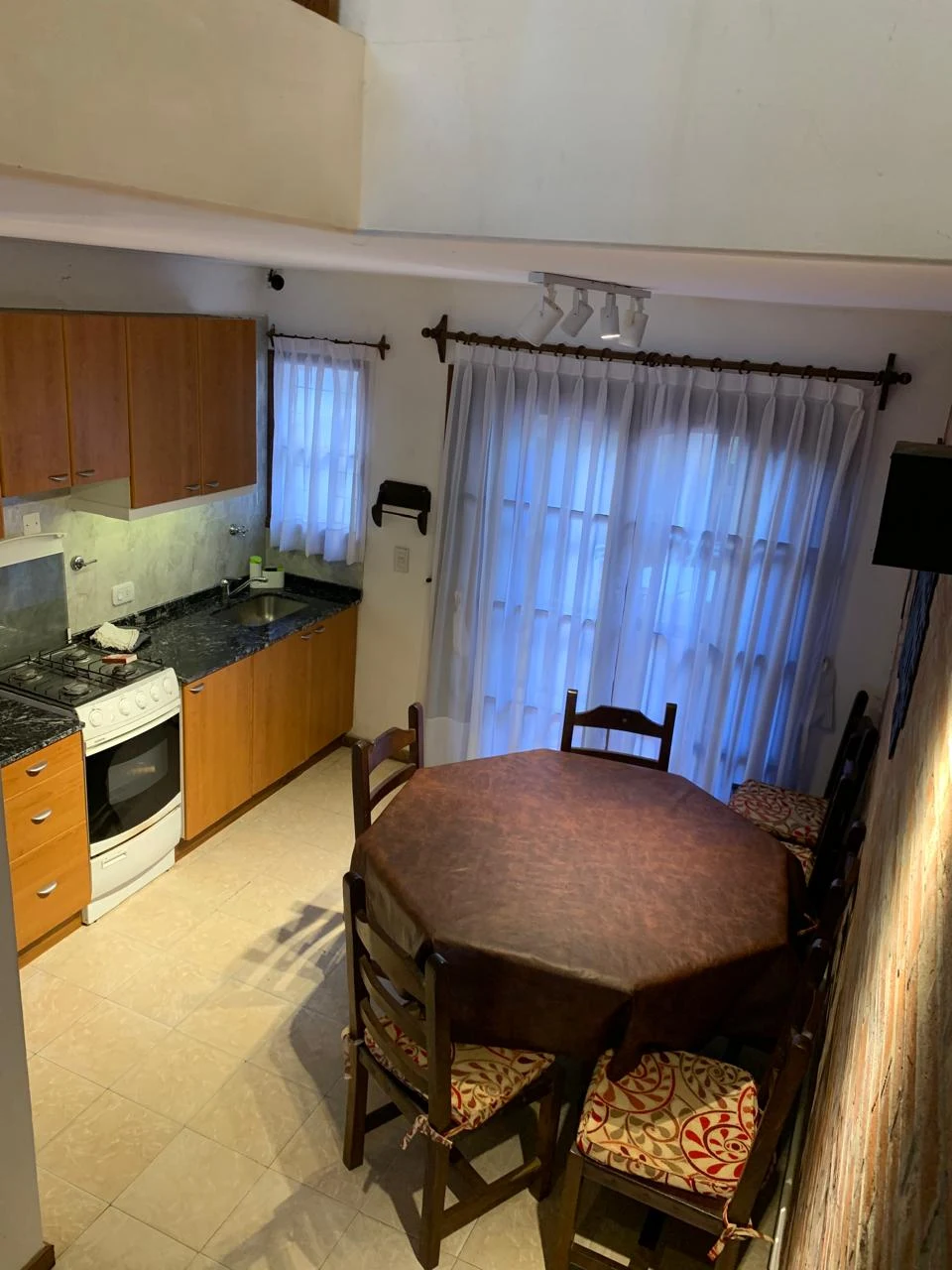 Duplex 3 ambientes - imagen 4